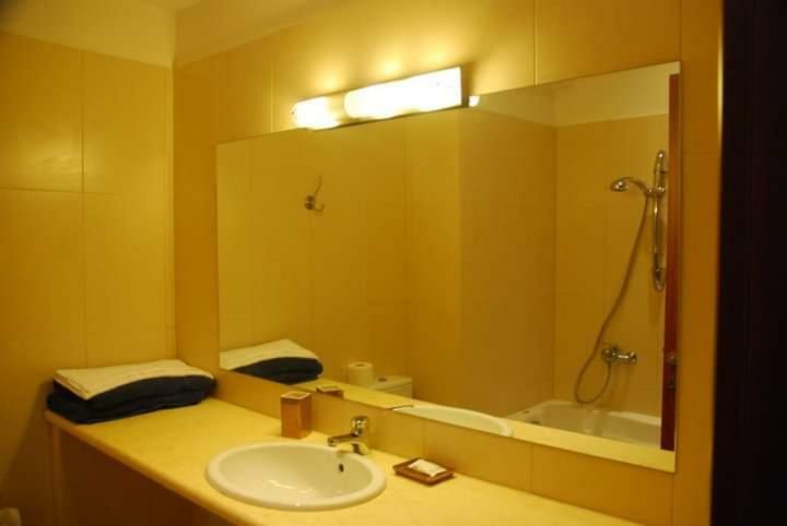 Lessioti Apartments Метана Экстерьер фото